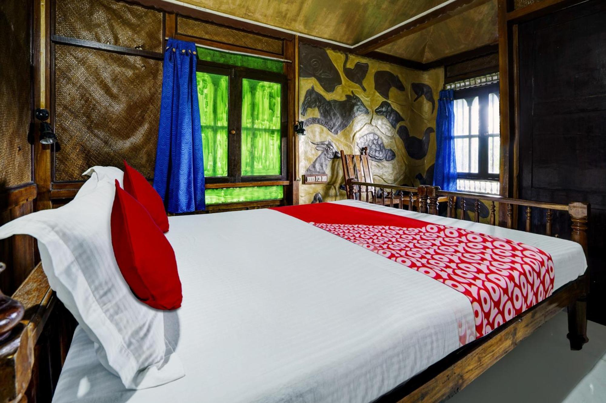 Oyo Flagship Meadow View Inn เทกคาดี ภายนอก รูปภาพ